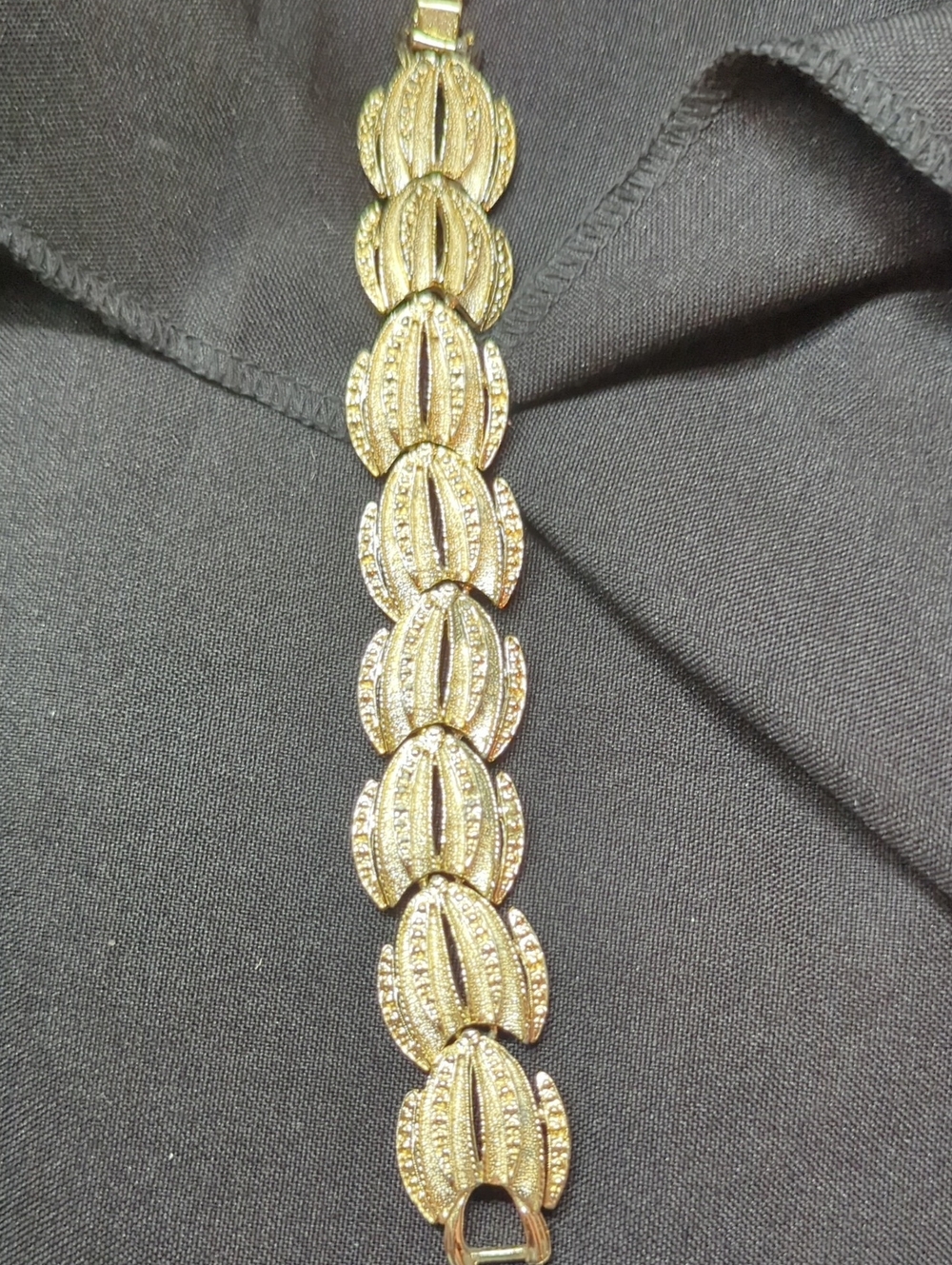 Gold-Tone Women’s Linked Bracelet with Sparkling Accents